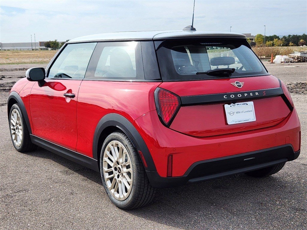 Used 2025 MINI Cooper S image 5