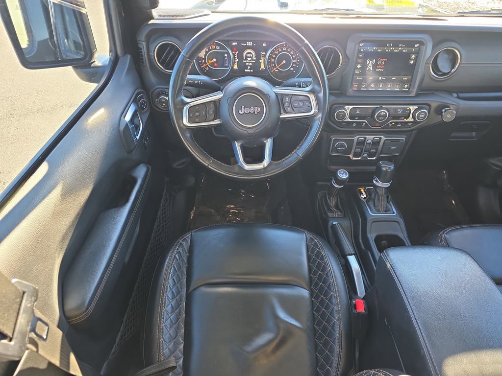 Used 2021 Jeep Gladiator Overland image 14