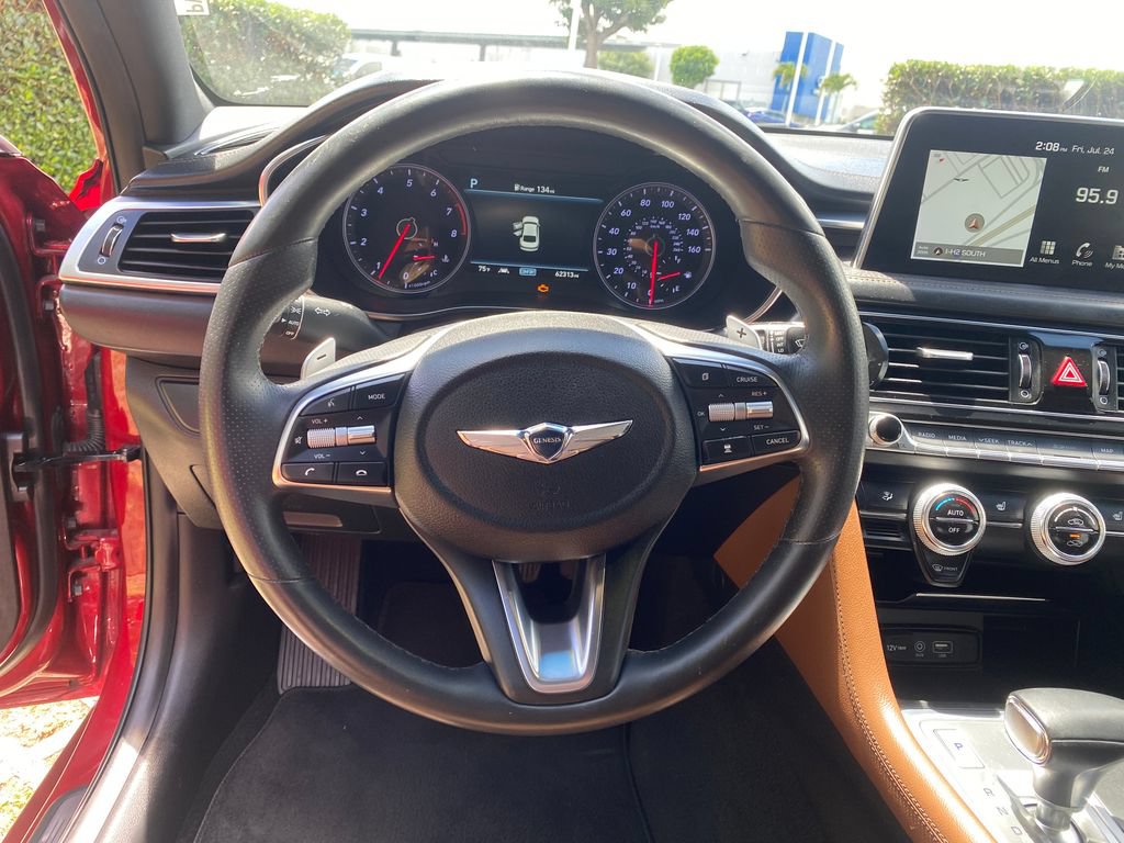 Used 2021 Genesis G70 2.0T w/ Elite Package RWD image 14
