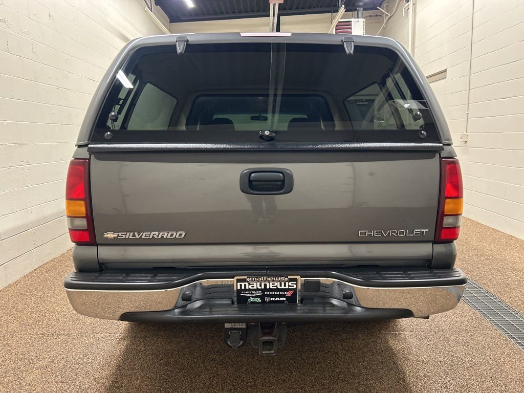 Used 2002 Chevrolet Silverado 1500 LS w/ Heavy Duty Suspension Pkg image 3