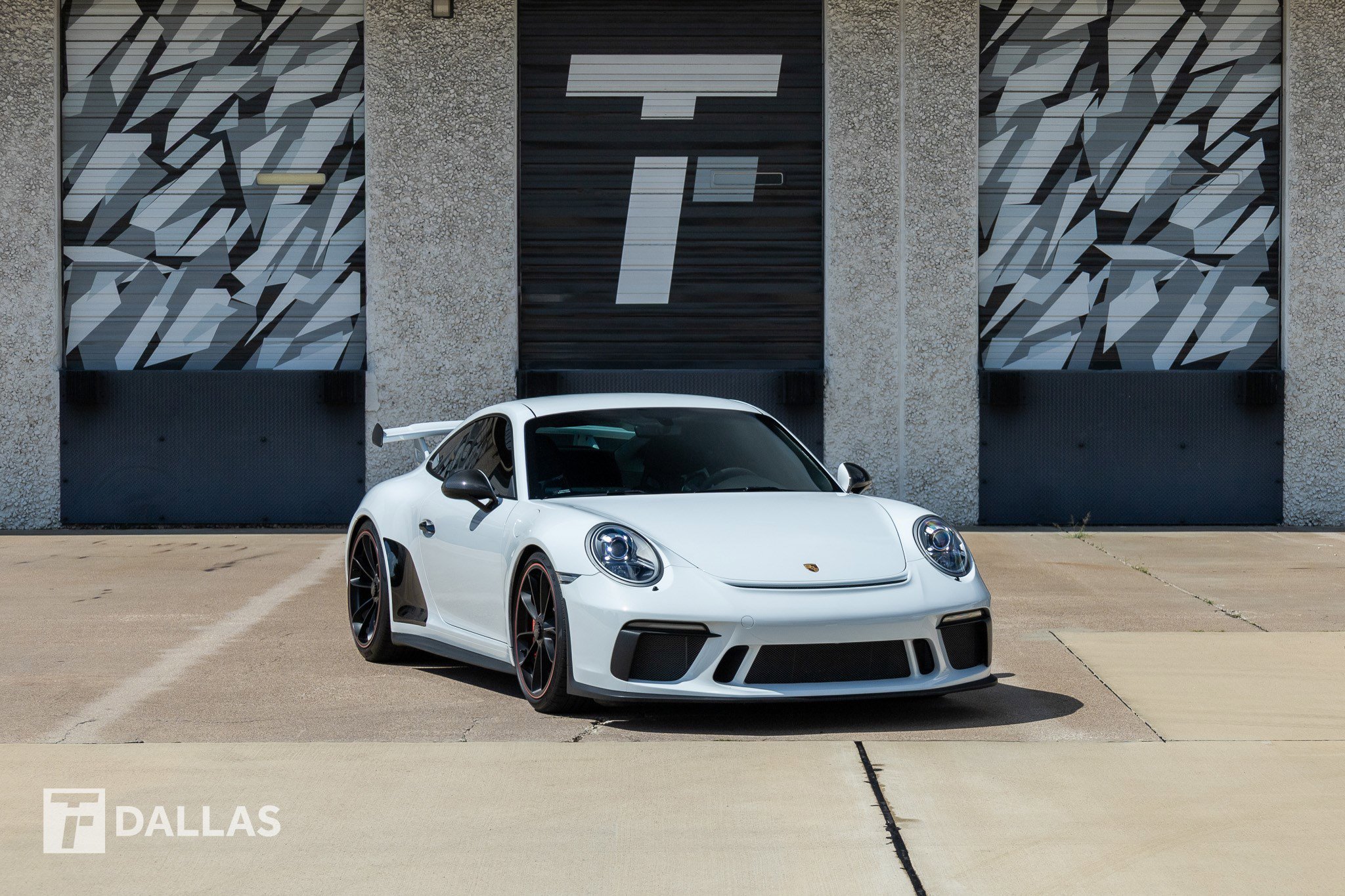 Used 2018 Porsche 911 GT3 w/ Sport Chrono Package RWD video 1