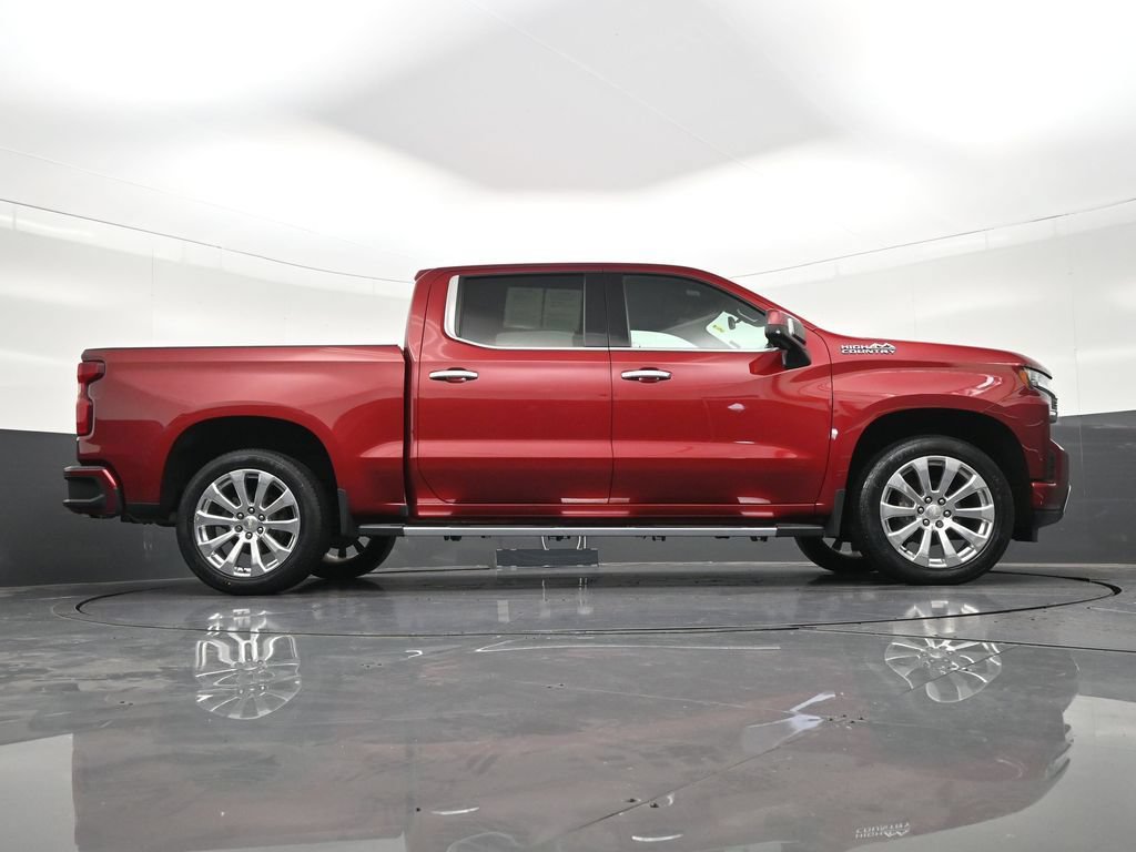 Used 2020 Chevrolet Silverado 1500 High Country w/ Technology Package AWD/4WD image 28