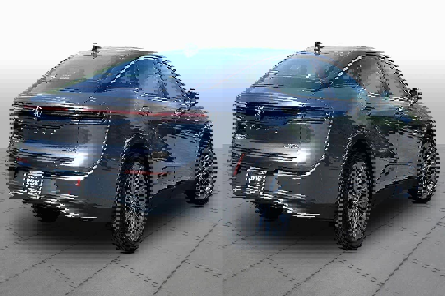 Used 2024 Toyota Crown Limited w/ Advanced Technology Package image 13