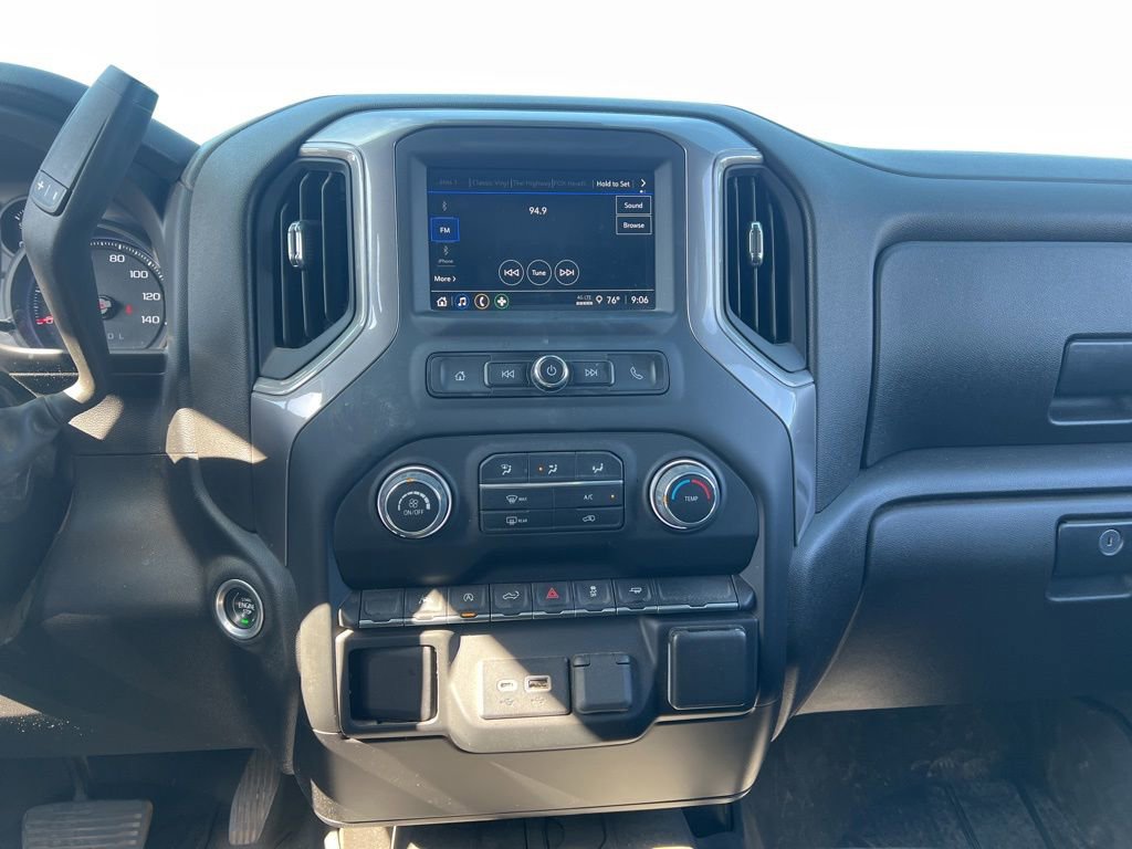 Used 2022 Chevrolet Silverado 1500 Custom RWD image 12