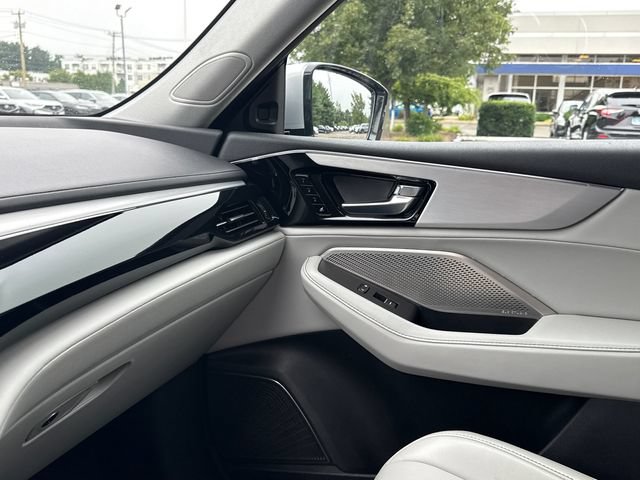 Certified 2023 Acura MDX w/ Technology Package AWD/4WD image 21