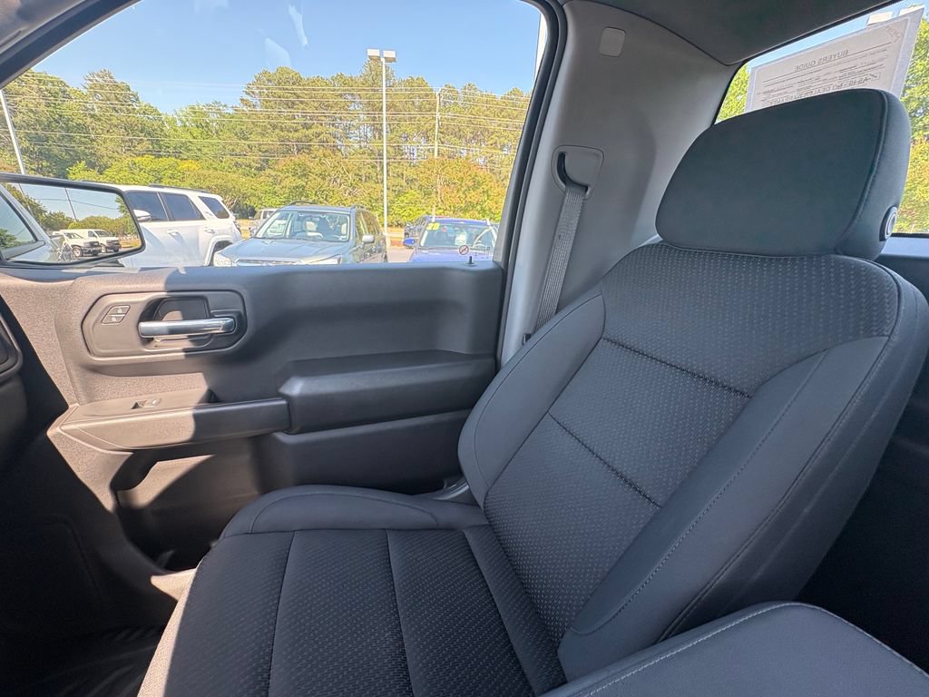 Used 2025 Chevrolet Silverado 1500 W/T RWD image 11