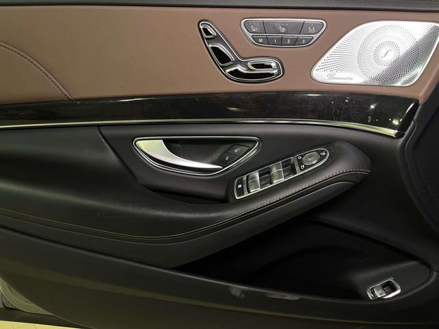 Used 2018 Mercedes-Benz S 560 4MATIC Sedan image 34