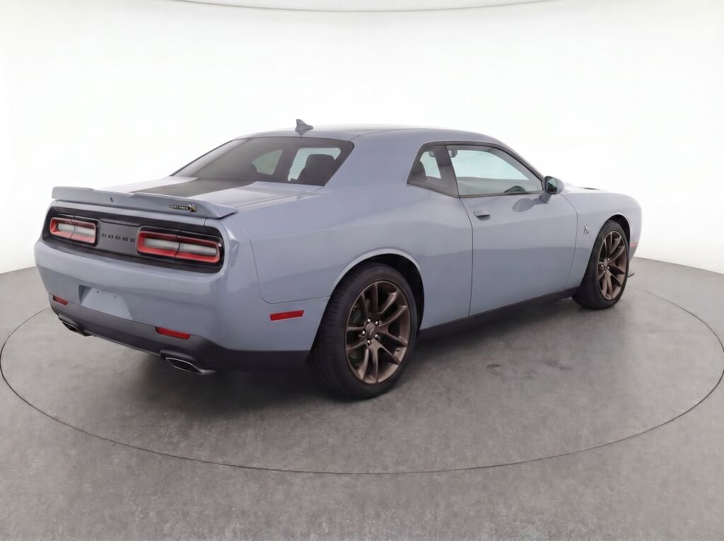 Used 2021 Dodge Challenger R/T Scat Pack w/ Plus Package RWD image 5