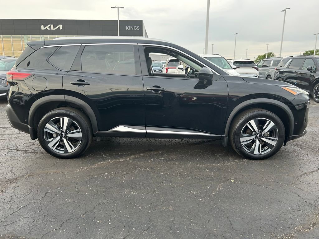 Used 2023 Nissan Rogue SL w/ SL Premium Package AWD/4WD image 8