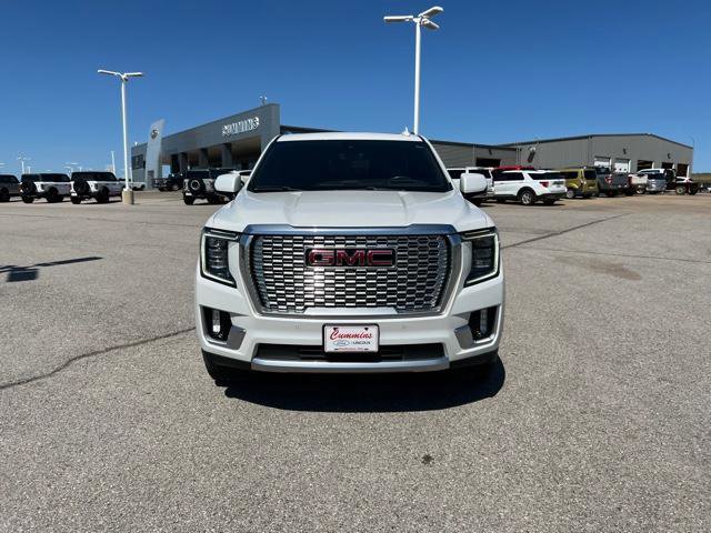 Used 2021 GMC Yukon Denali w/ Denali Premium Package image 2