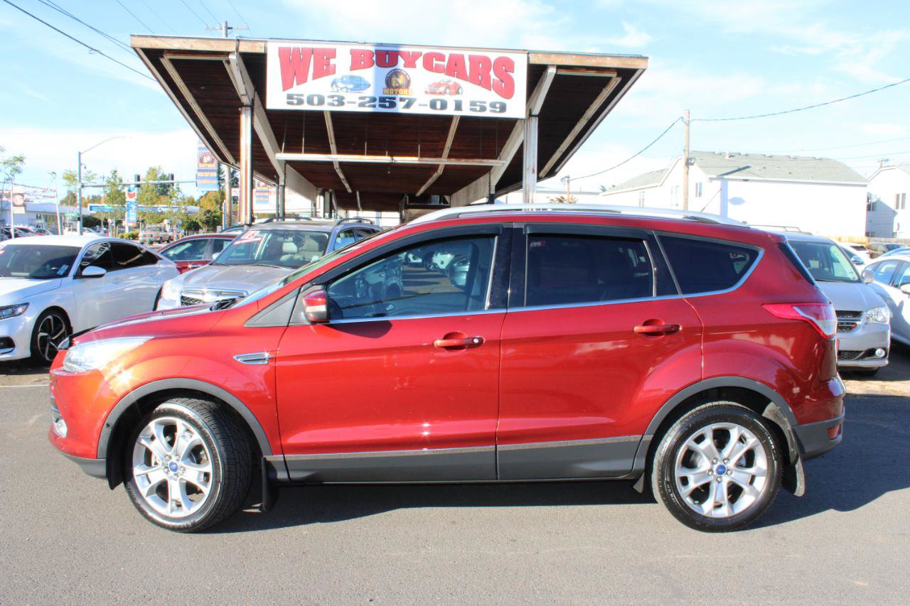 Used 2015 Ford Escape Titanium w/ Equipment Group 301A AWD/4WD image 3