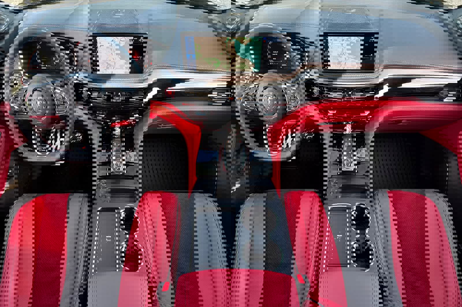 Used 2025 Acura MDX A-Spec image 10