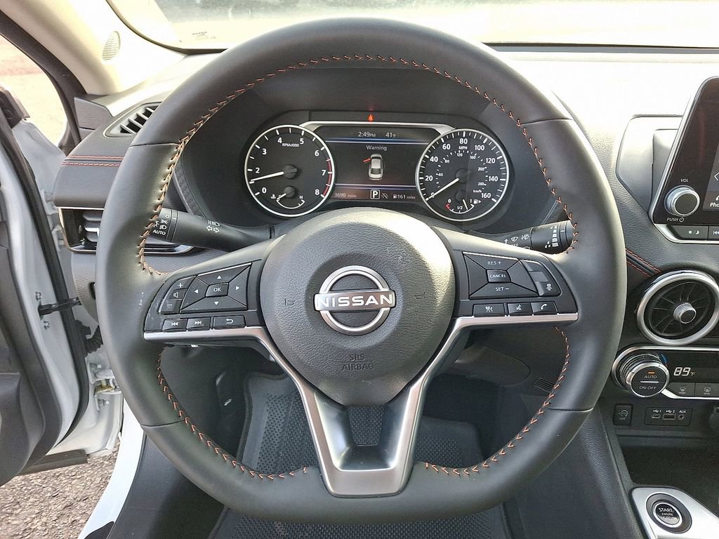 Used 2025 Nissan Sentra SR image 19