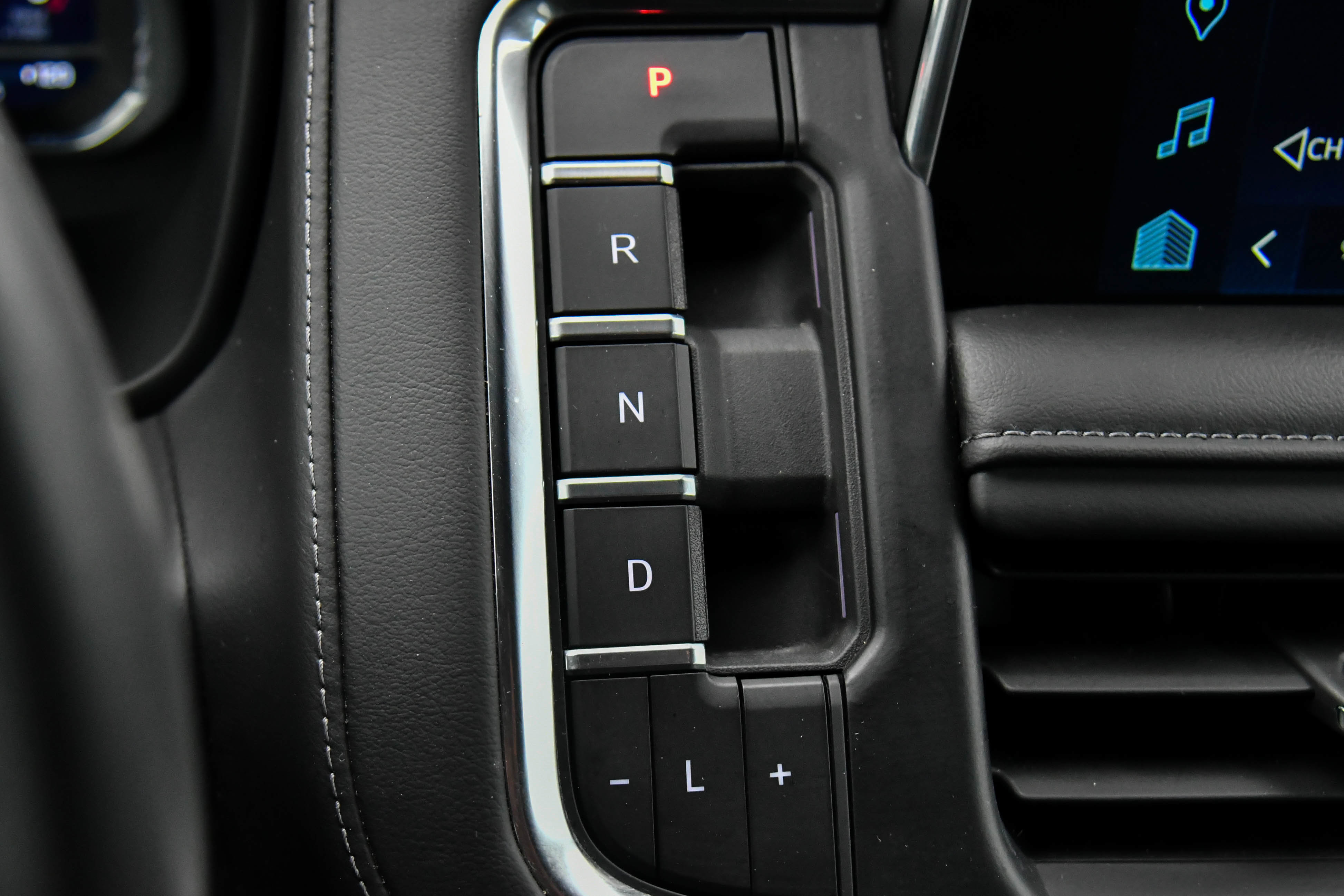 Used 2024 Chevrolet Tahoe LT image 29