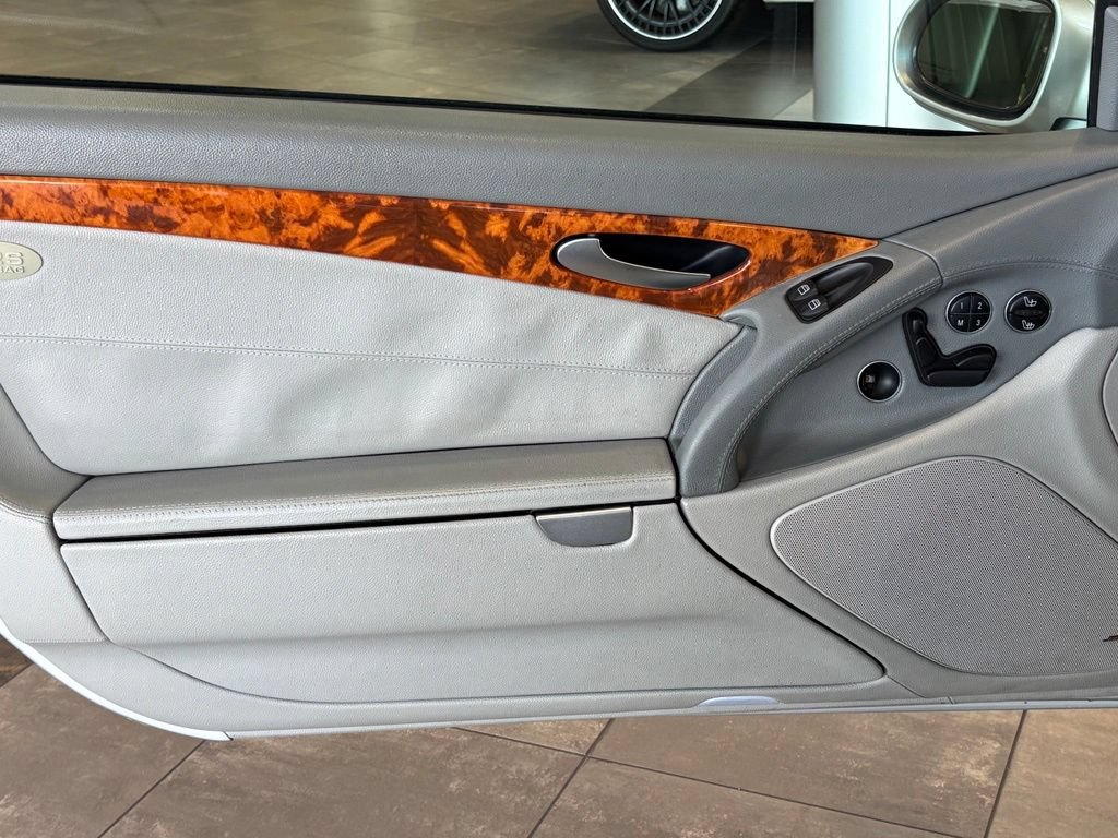 Used 2003 Mercedes-Benz SL 500 image 23