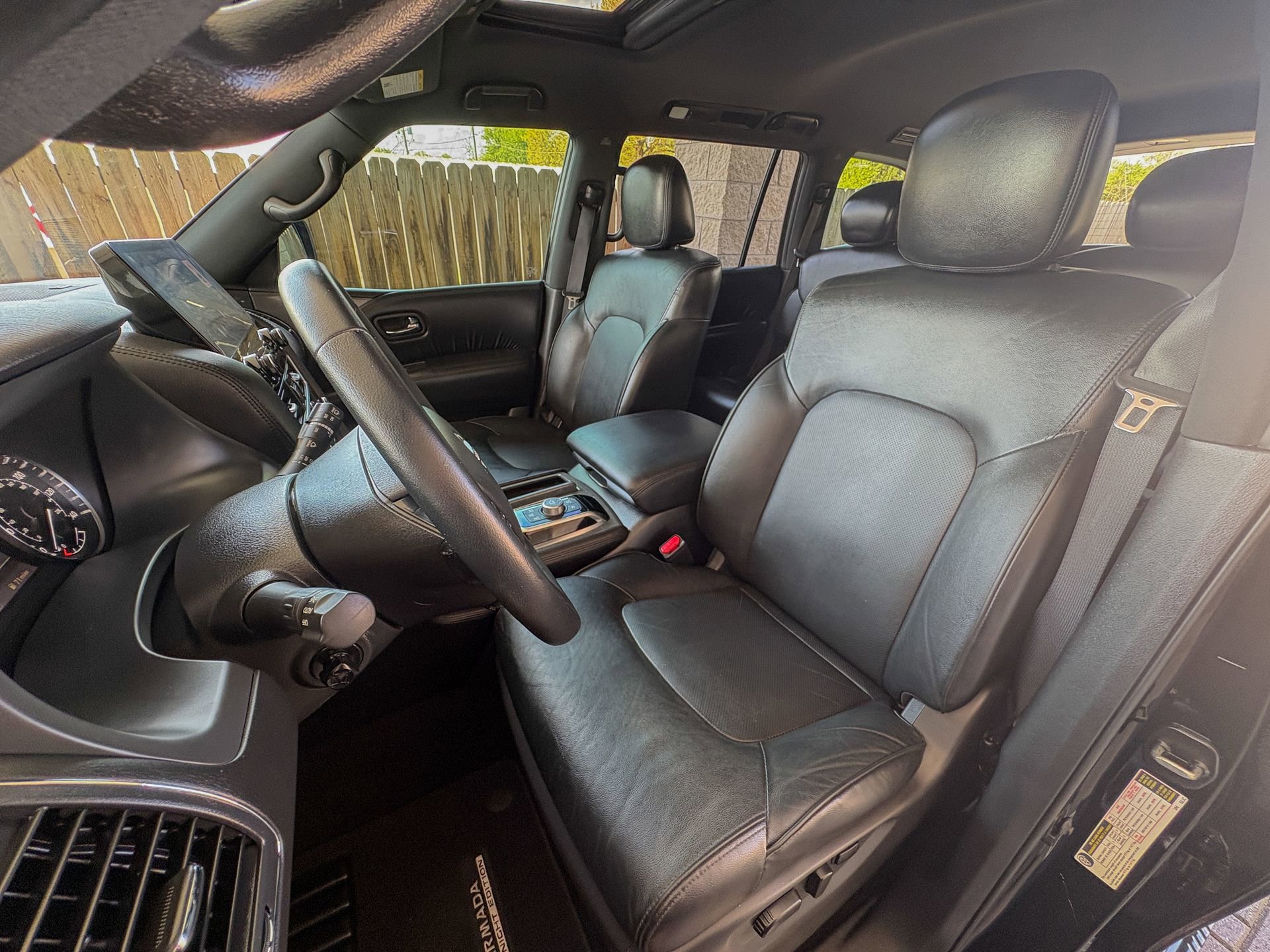 Used 2022 Nissan Armada SL w/ Midnight Edition Package image 19