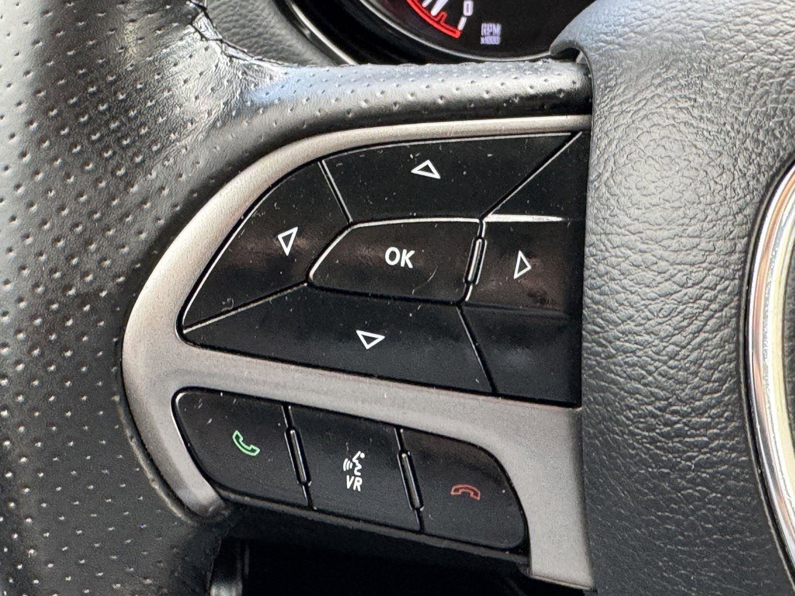 Used 2024 Dodge Durango SXT image 17