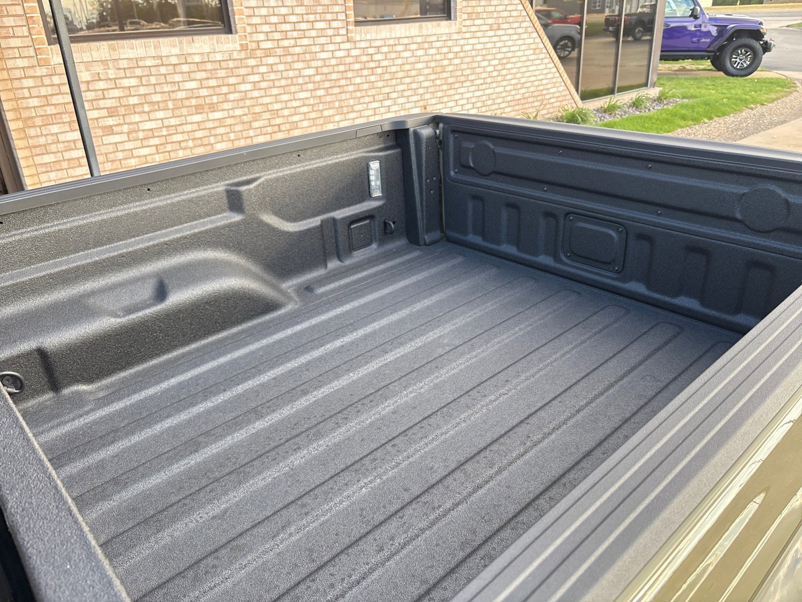 New 2026 Jeep Gladiator Sport S image 12