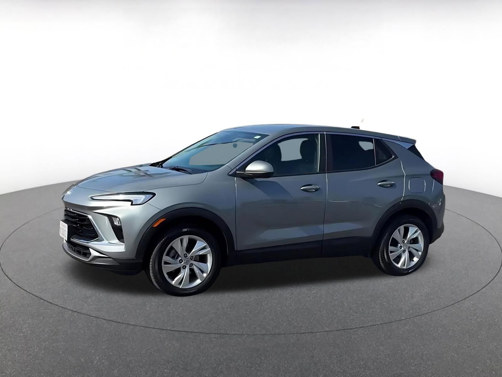 Used 2025 Buick Encore GX Preferred image 8