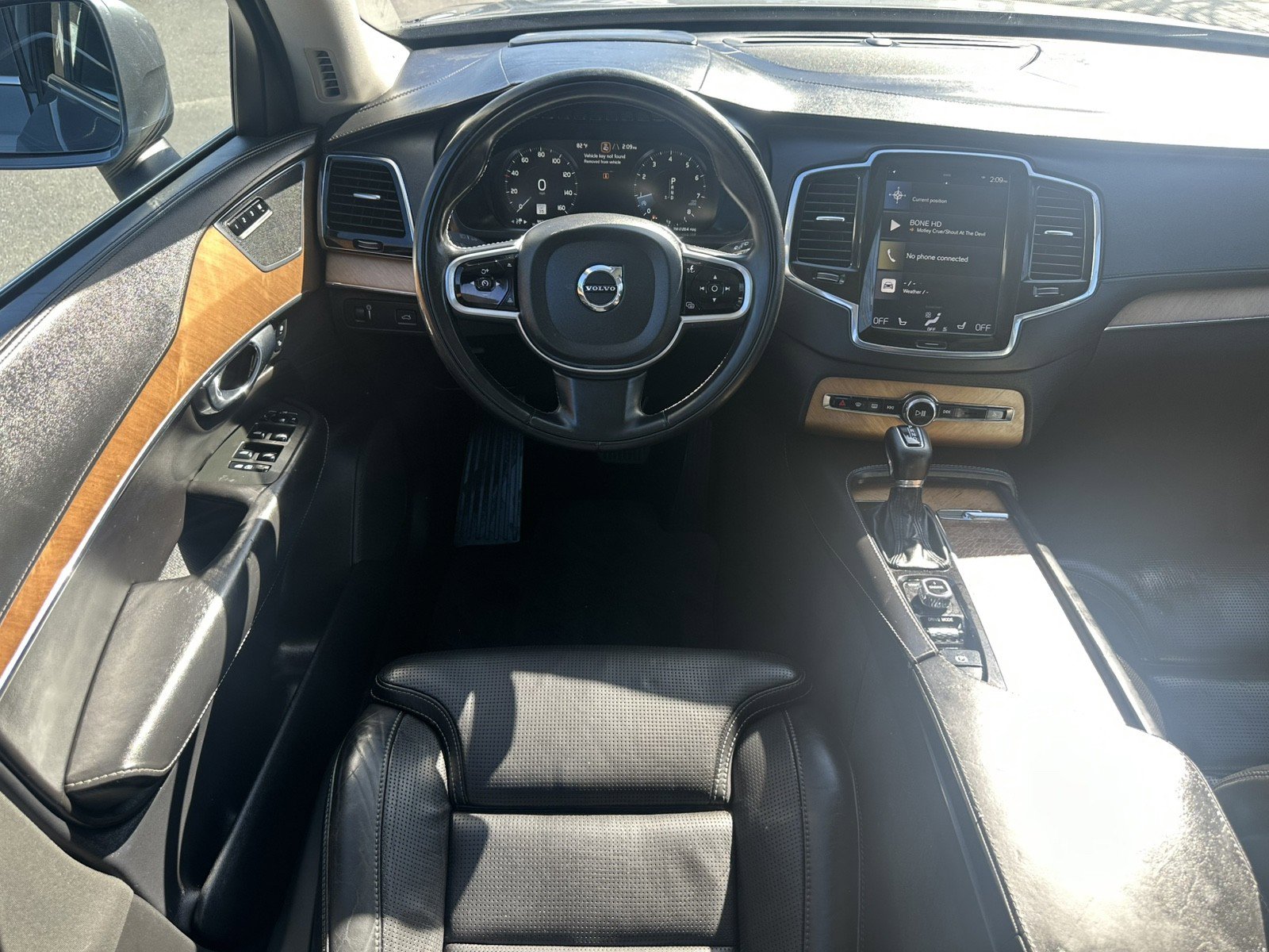 Used 2016 Volvo XC90 T6 Inscription image 16