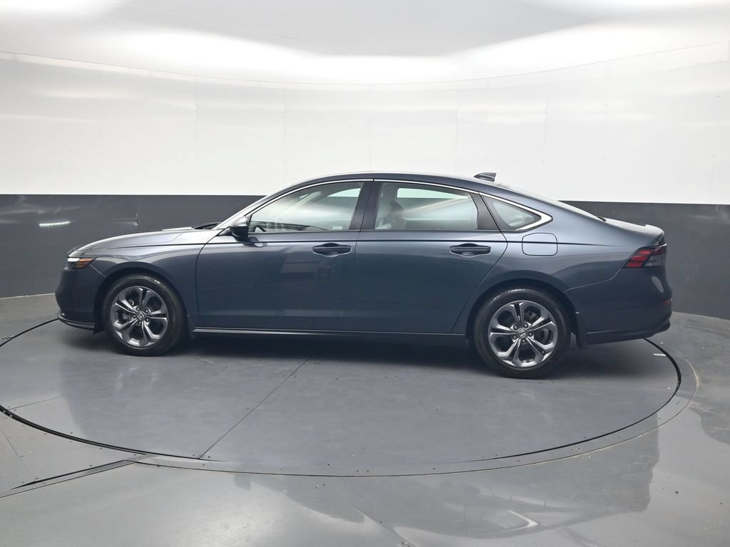 Used 2023 Honda Accord EX image 7