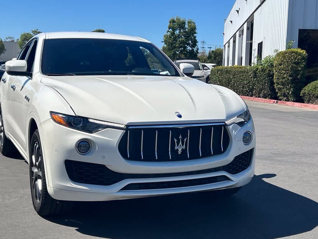 Used 2019 Maserati Levante AWD/4WD image 5