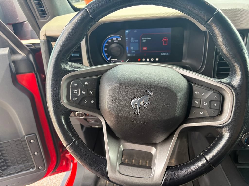 Used 2023 Ford Bronco Wildtrak AWD/4WD image 12