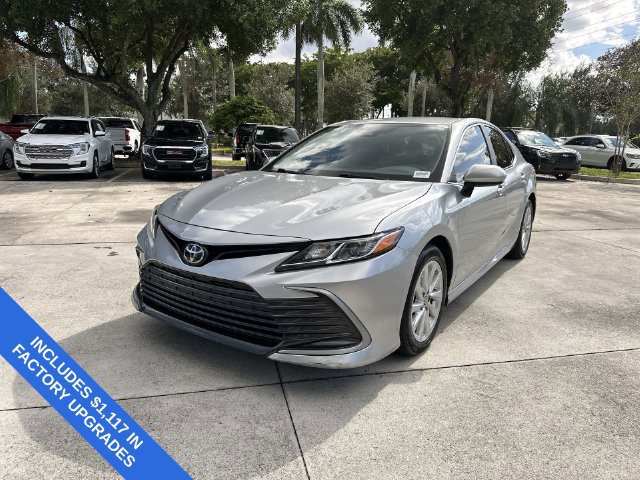 Used 2023 Toyota Camry LE FWD image 20