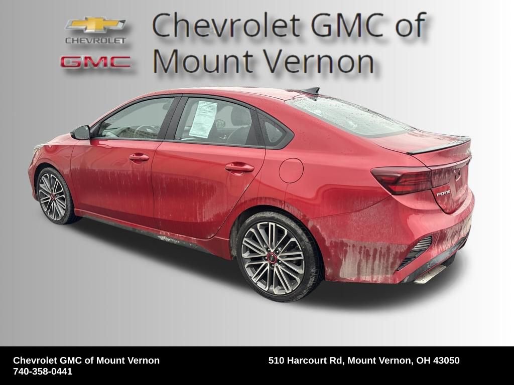 Used 2022 Kia Forte GT image 3