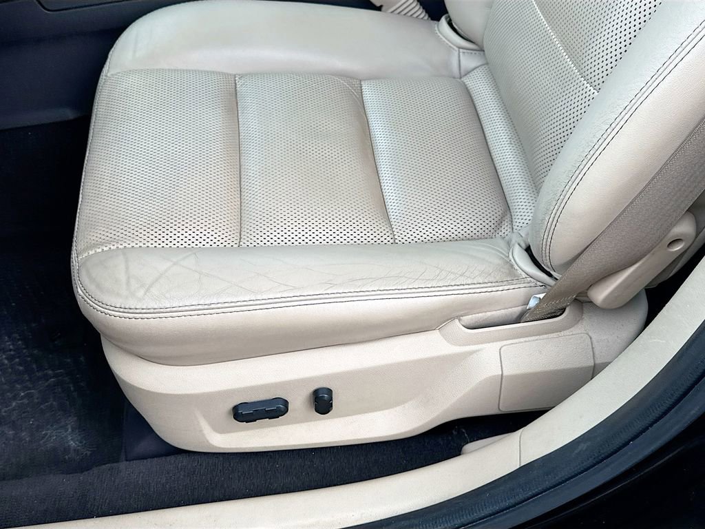 Used 2008 Ford Taurus Limited image 20