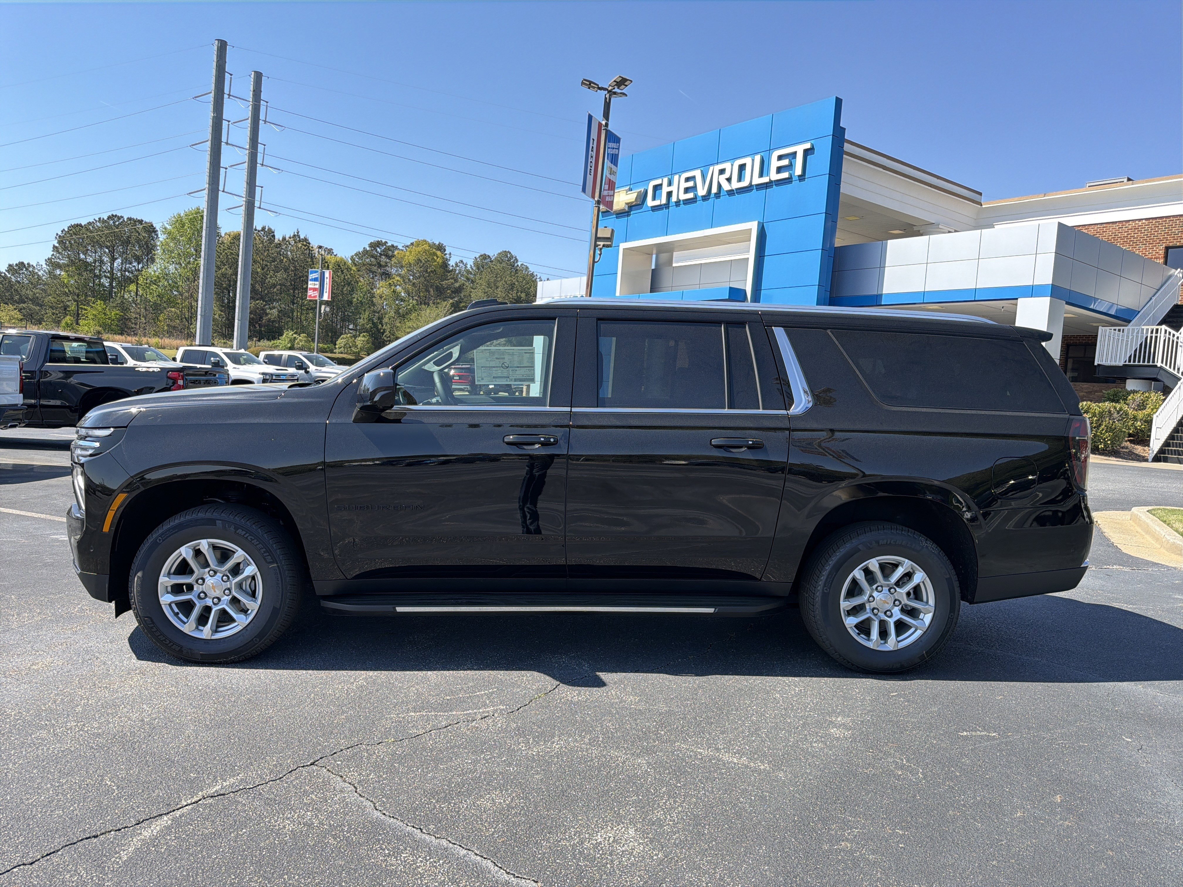New 2026 Chevrolet Suburban LS w/ LPO, Dark Essentials Package RWD image 8