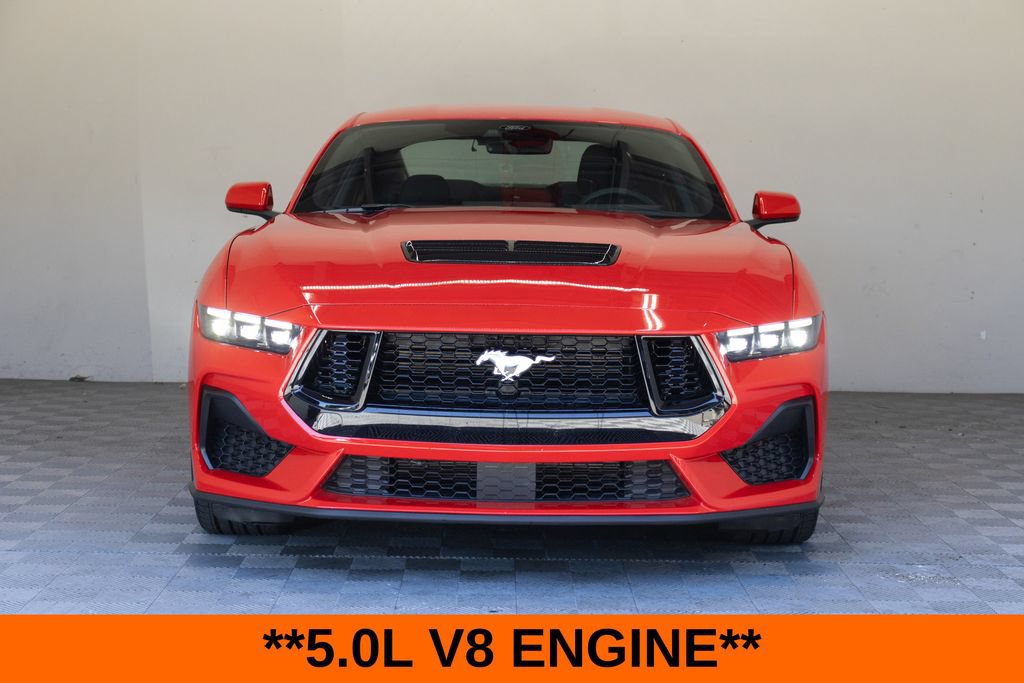 Used 2025 Ford Mustang GT RWD image 4