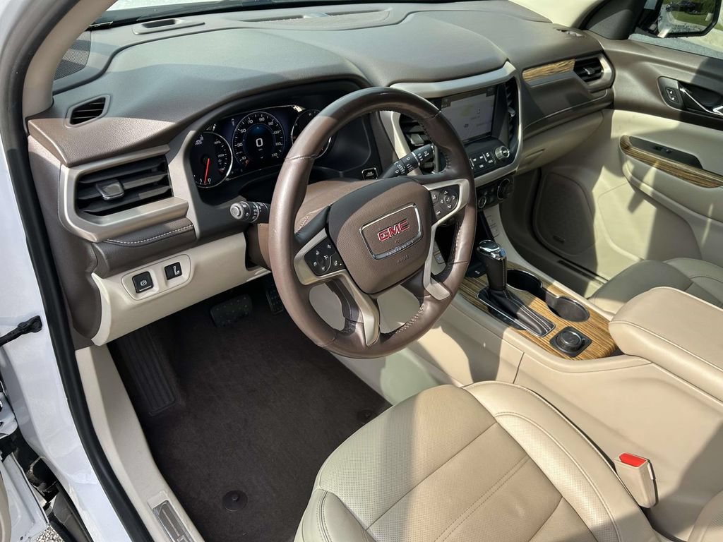 Used 2019 GMC Acadia Denali w/ Technology Package AWD/4WD image 19