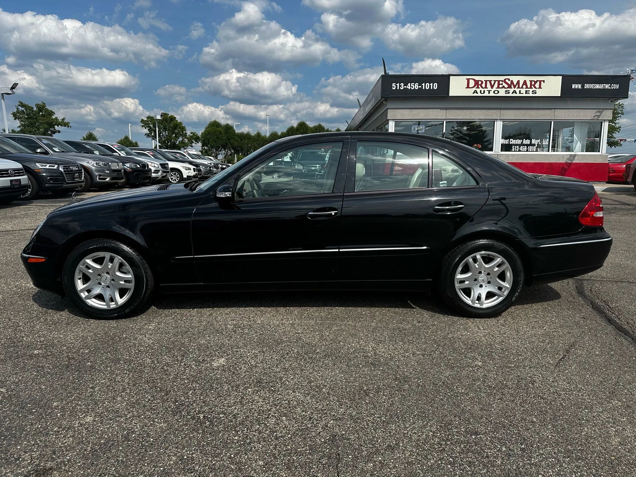 Used 2003 Mercedes-Benz E 320 Sedan image 5