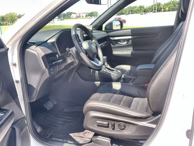 Used 2024 Honda CR-V Sport Touring image 3