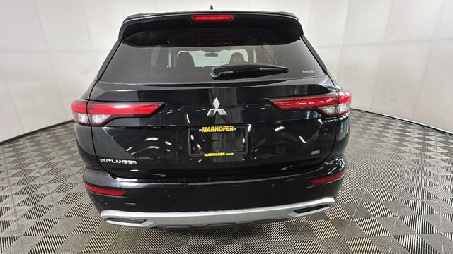 Used 2024 Mitsubishi Outlander SE AWD/4WD image 4