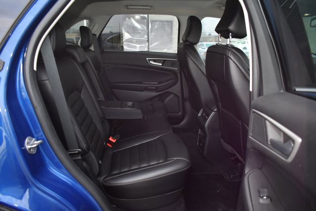 Used 2021 Ford Edge SEL w/ Cargo Accessory Package image 39