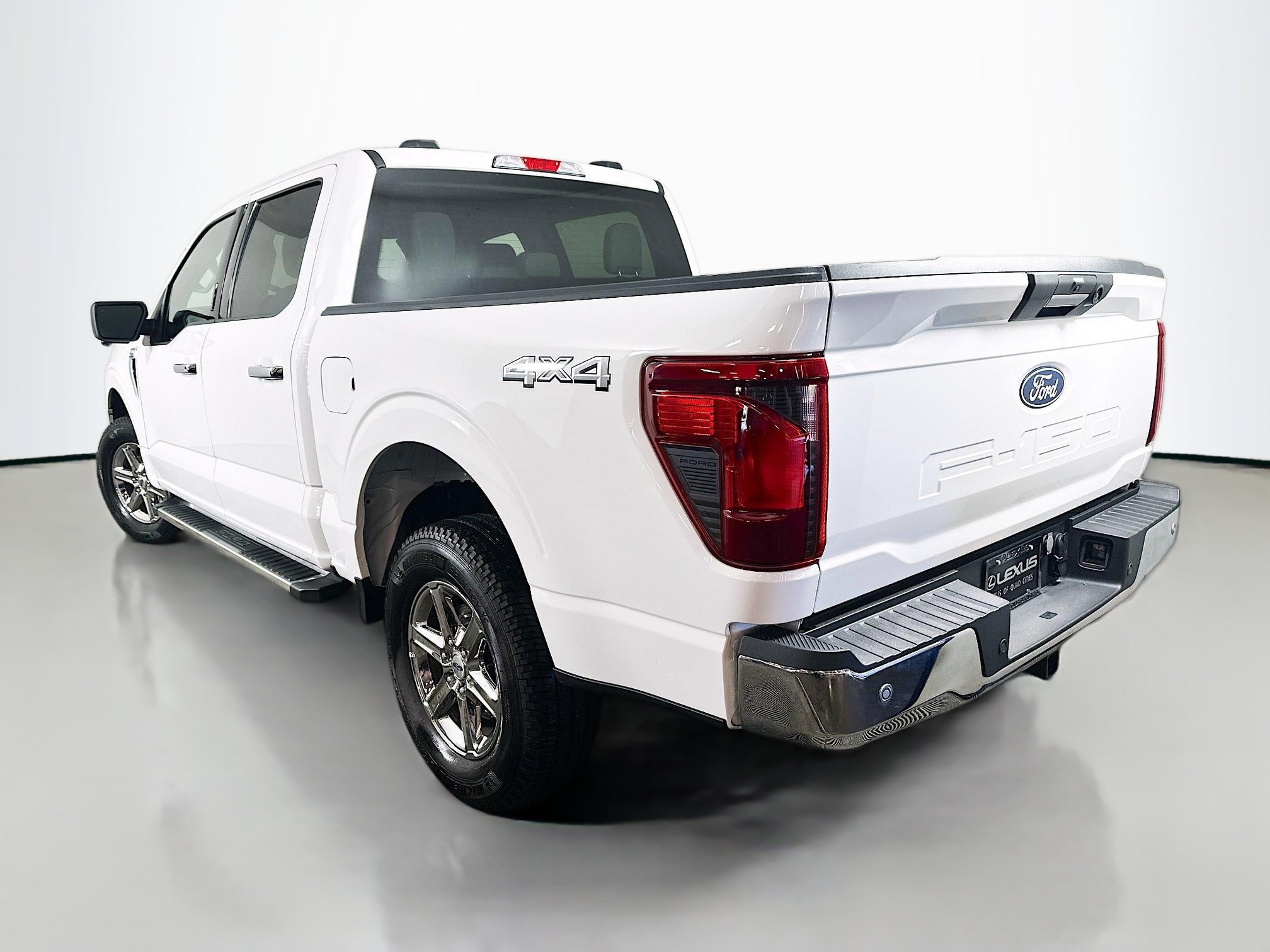 Used 2024 Ford F150 XLT w/ Tow/Haul Package AWD/4WD image 5