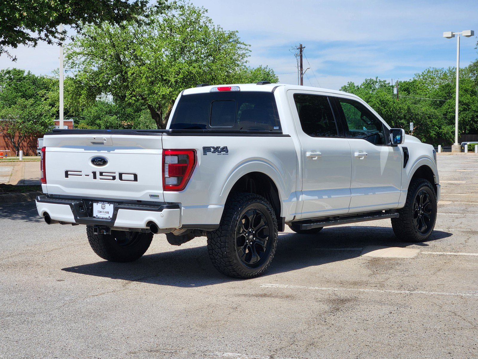 Used 2023 Ford F150 Lariat w/ Equipment Group 502A High AWD/4WD image 5