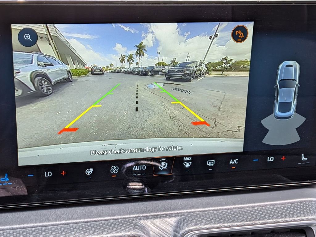 Used 2025 Ford Mustang Premium image 18