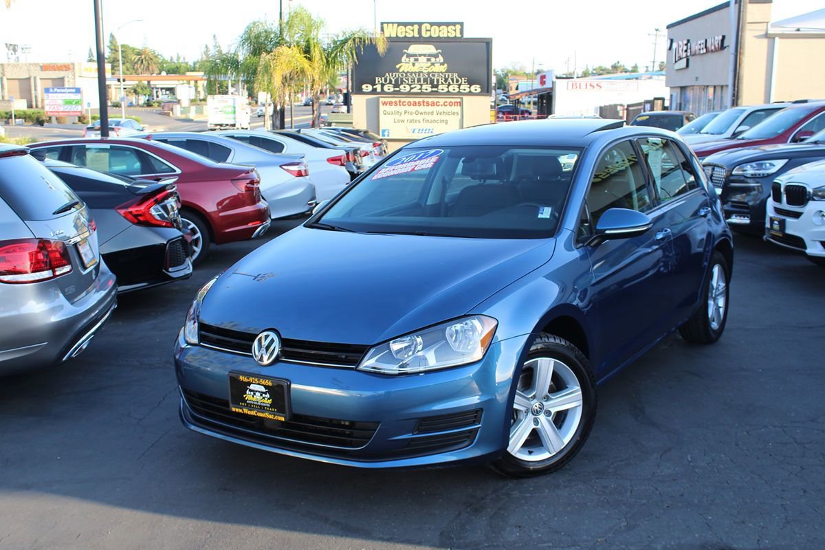 Used 2017 Volkswagen Golf Wolfsburg Edition FWD image 38
