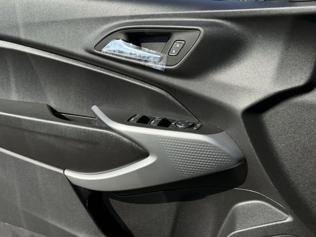 New 2026 Chevrolet Trax RS w/ Driver Confidence Package FWD image 23