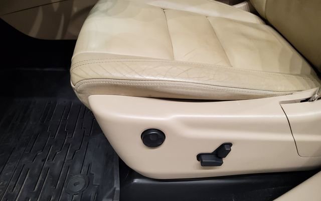 Used 2019 Jeep Grand Cherokee Limited RWD image 24