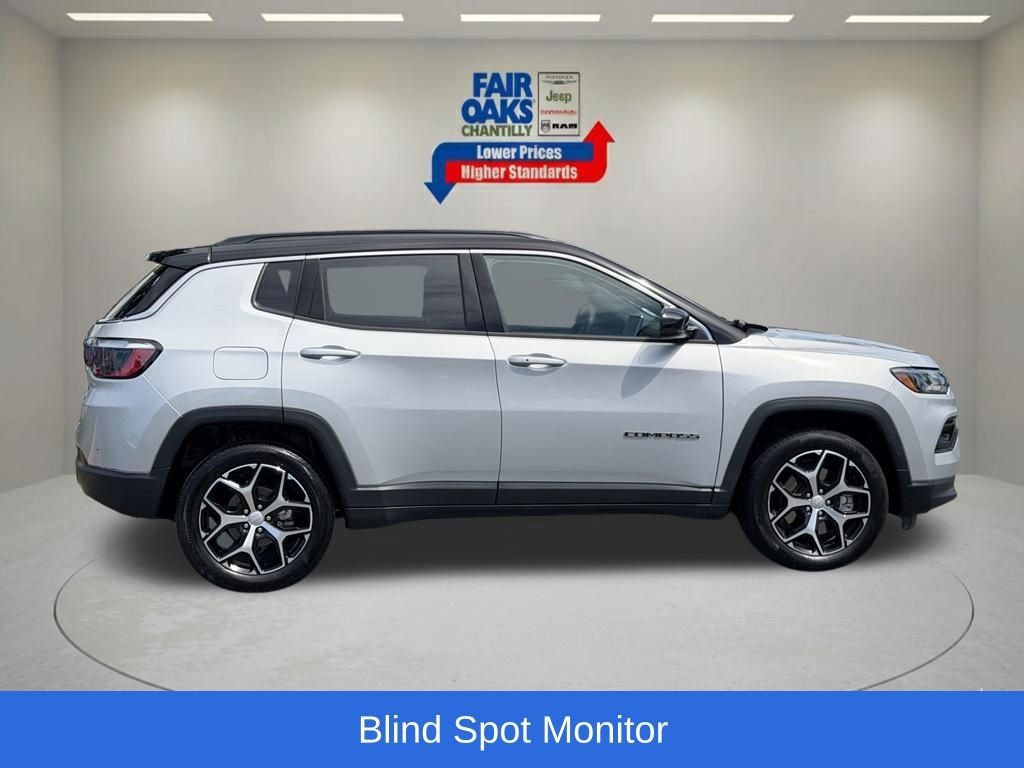 Used 2024 Jeep Compass Limited AWD/4WD image 7