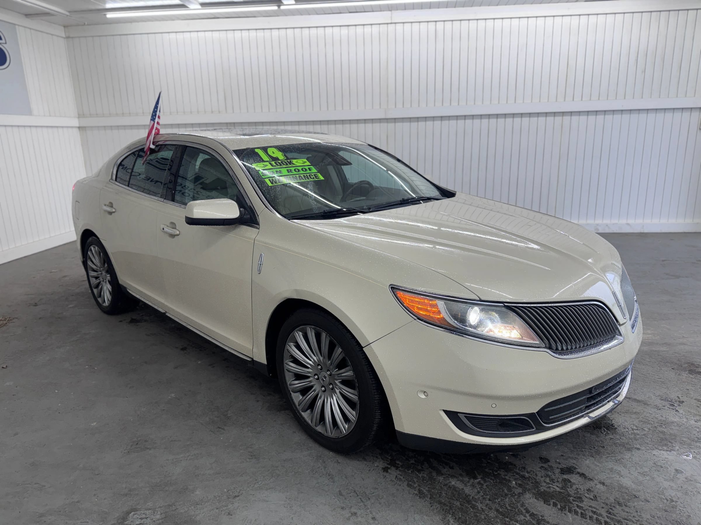 Used 2014 Lincoln MKS w/ Equipment Group 101A FWD image 3