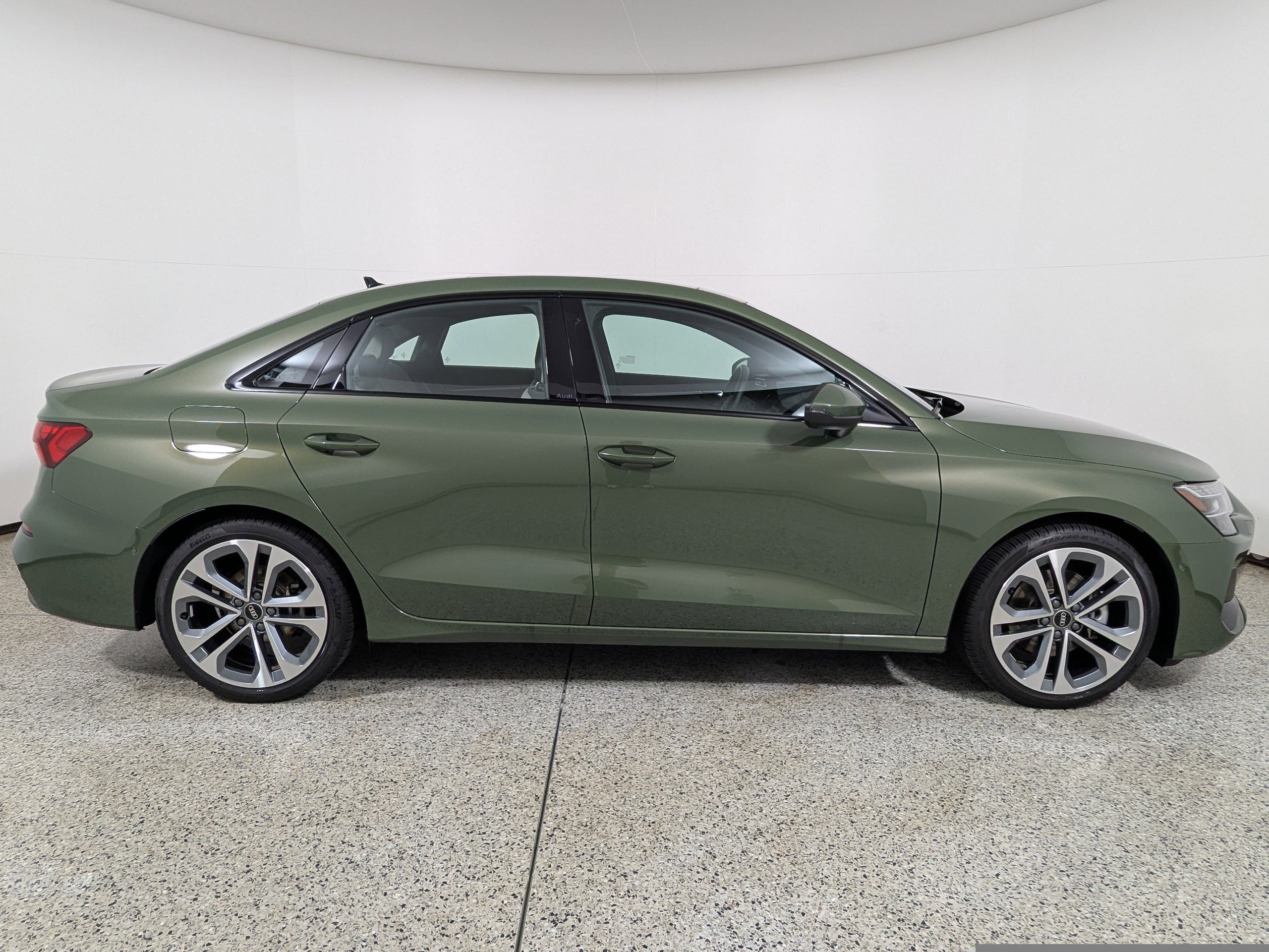 Certified 2025 Audi A3 2.0T Premium Plus w/ Premium Plus Package image 8