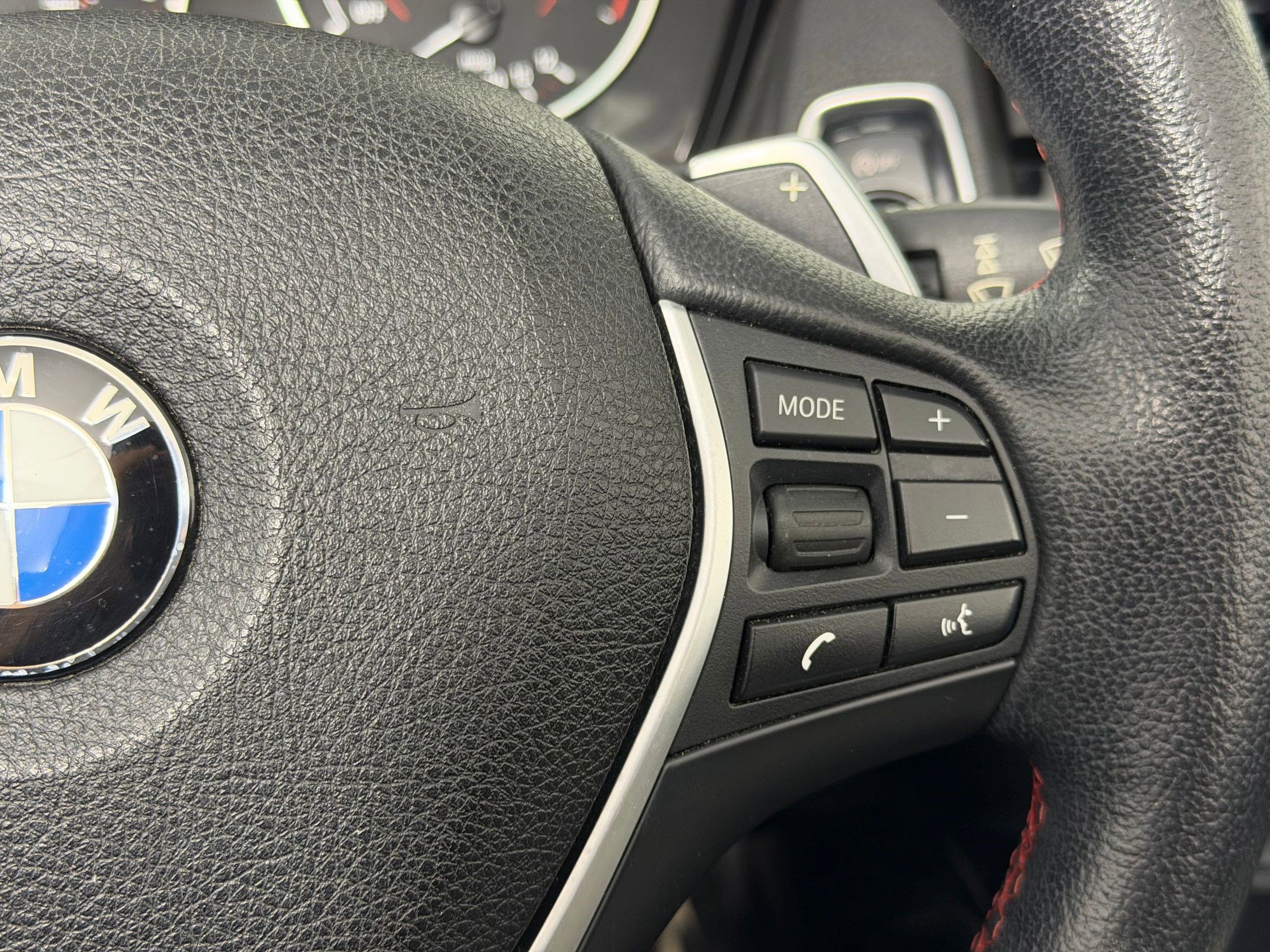 Used 2015 BMW 228i xDrive Convertible image 21