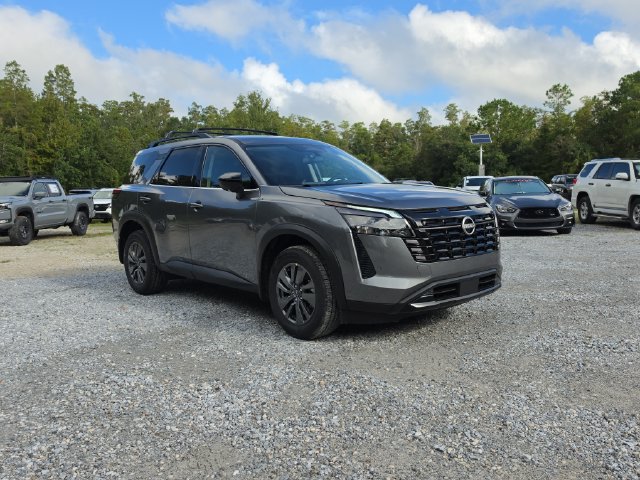 New 2026 Nissan Pathfinder SV FWD image 2