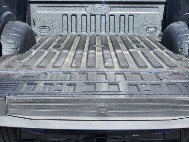 New 2026 Ford F250 Lariat w/ Black Appearance Package AWD/4WD image 18