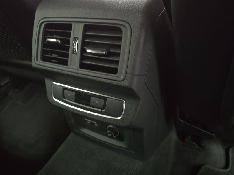 Used 2024 Audi Q5 2.0T Premium Plus AWD/4WD image 17